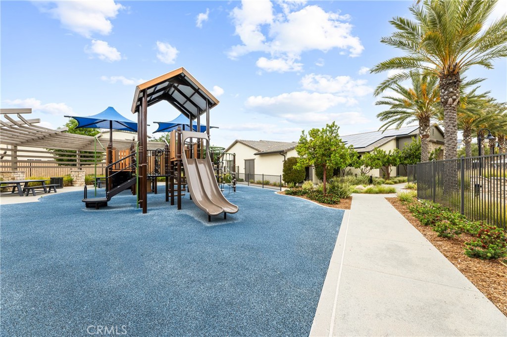 39490 Verbena Way Temecula, CA 92591 - Photo 62 of 70 Clubhouse