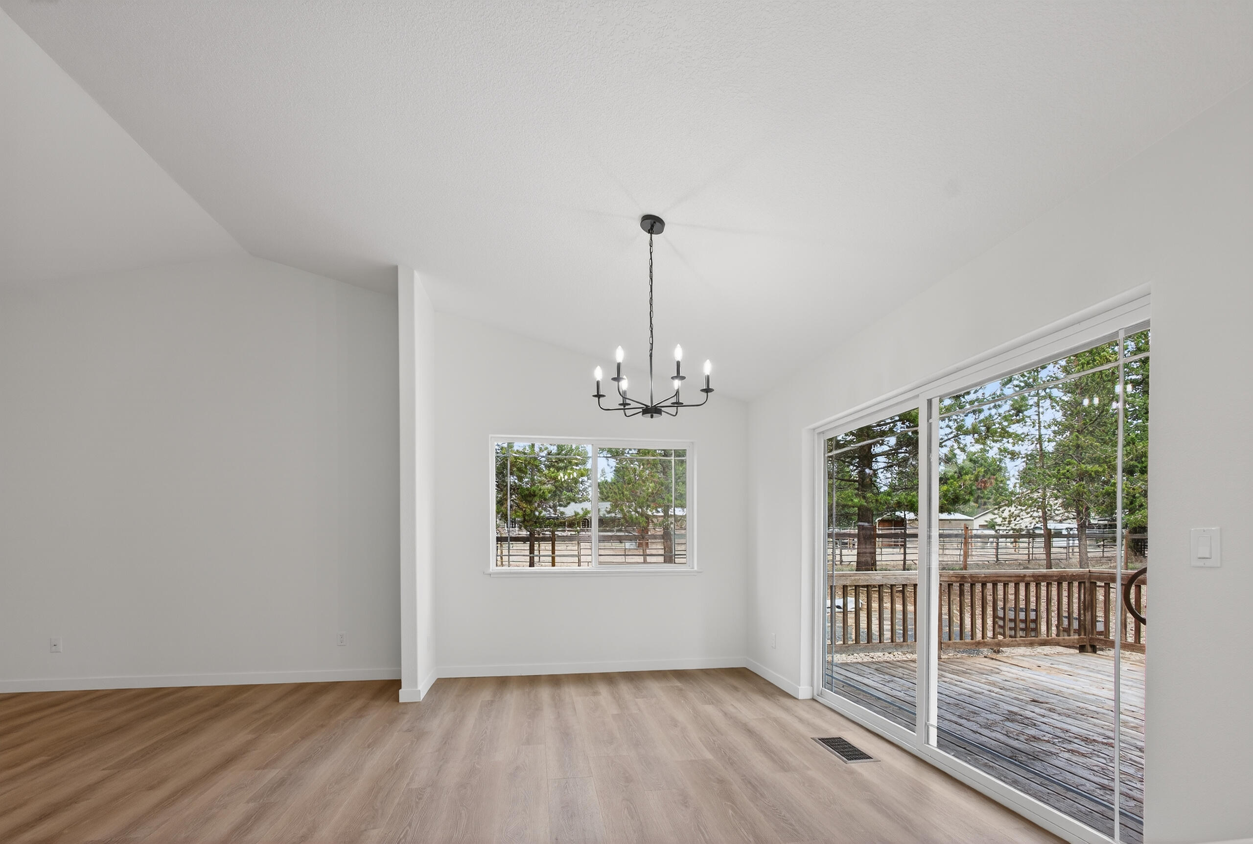 51992 Dorrance Meadow Road La Pine, OR 97739 - Photo 9 of 28 Dorrance Meadow_66