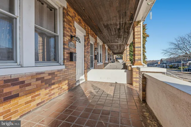 $1,900 | 3312 Parklawn Avenue, Baltimore, MD 21213