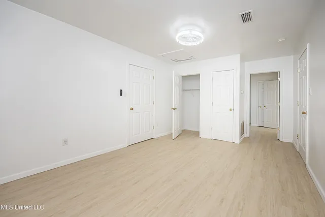 $1,500 | 802 School Avenue, Pascagoula, MS 39567