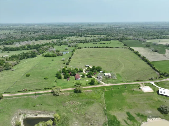 $1,762,227 | 3521 Bryant Road, Schulenburg, TX 78956
