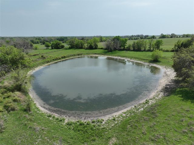 $1,762,227 | 3521 Bryant Road, Schulenburg, TX 78956