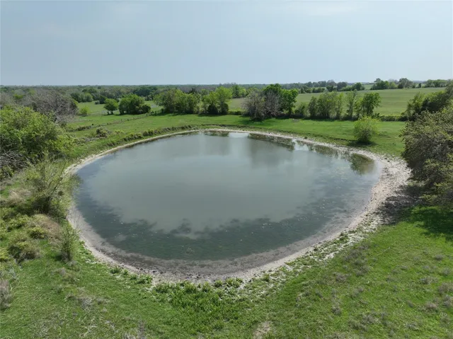 $1,762,227 | 3521 Bryant Road, Schulenburg, TX 78956