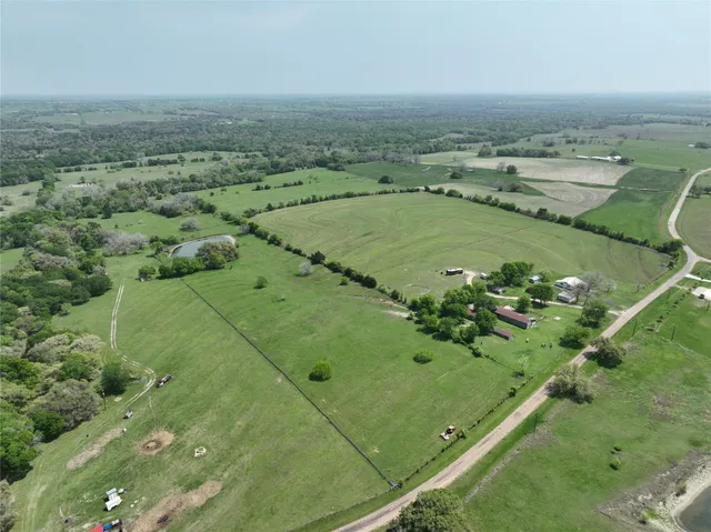 $1,762,227 | 3521 Bryant Road, Schulenburg, TX 78956