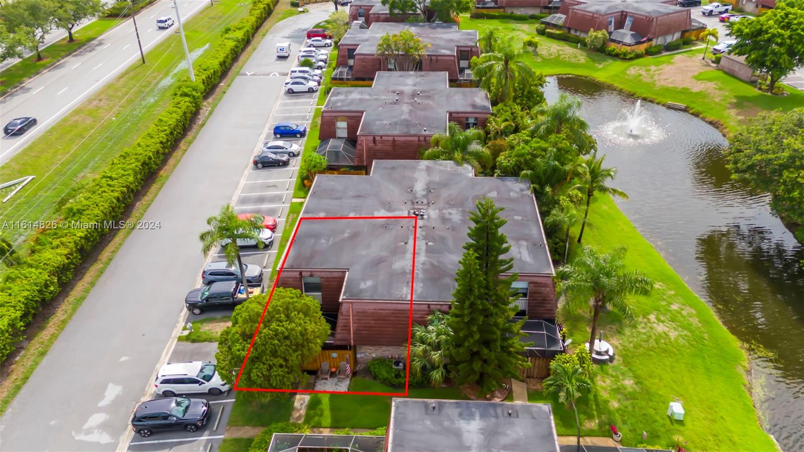 7643 Courtyard Run West Boca Raton, FL 33433 - Photo 29 of 35 an aerial view of house with yard swimming pool and outdoor seating