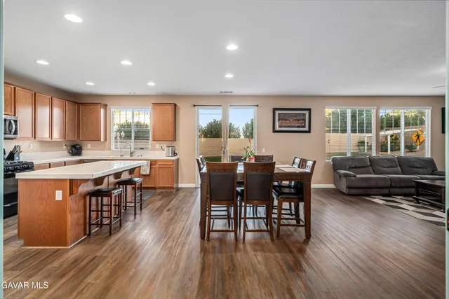 $599,990 | 38442 Wakefield Place, Palmdale, CA 93551