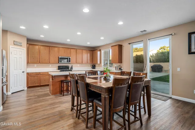 $599,990 | 38442 Wakefield Place, Palmdale, CA 93551