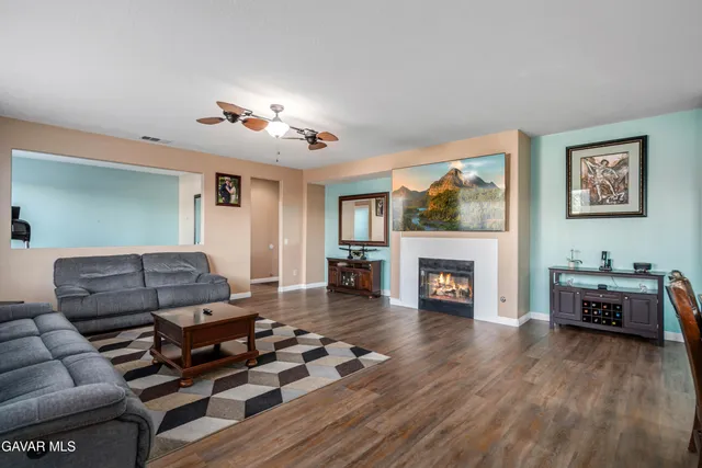 $599,990 | 38442 Wakefield Place, Palmdale, CA 93551