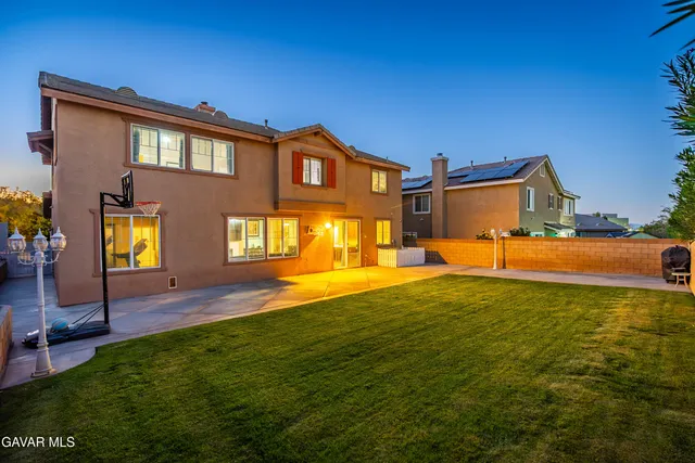 $599,990 | 38442 Wakefield Place, Palmdale, CA 93551