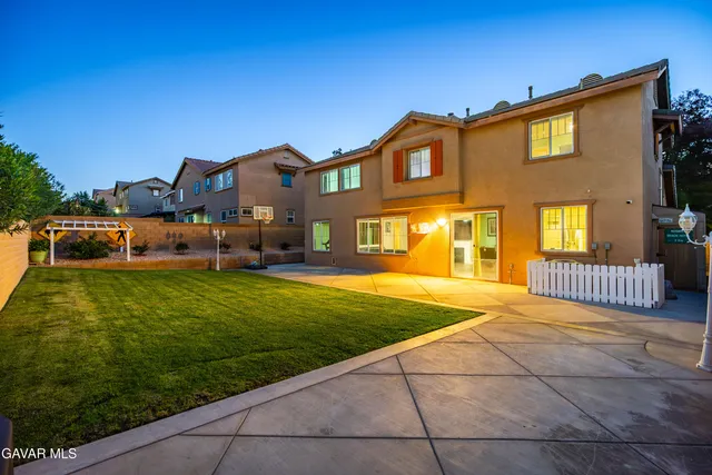 $599,990 | 38442 Wakefield Place, Palmdale, CA 93551