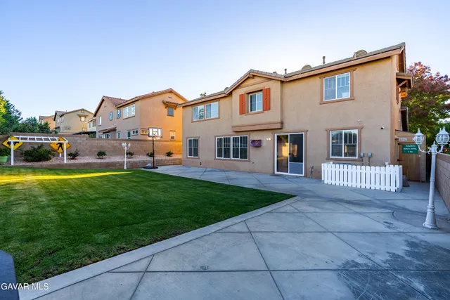 $599,990 | 38442 Wakefield Place, Palmdale, CA 93551