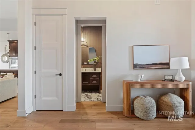 $1,249,000 | 6101 West Estuary Street, Eagle, ID 83616