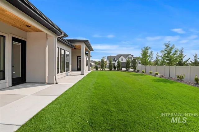 $1,249,000 | 6101 West Estuary Street, Eagle, ID 83616