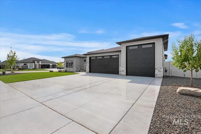 $1,249,000 | 6101 West Estuary Street, Eagle, ID 83616