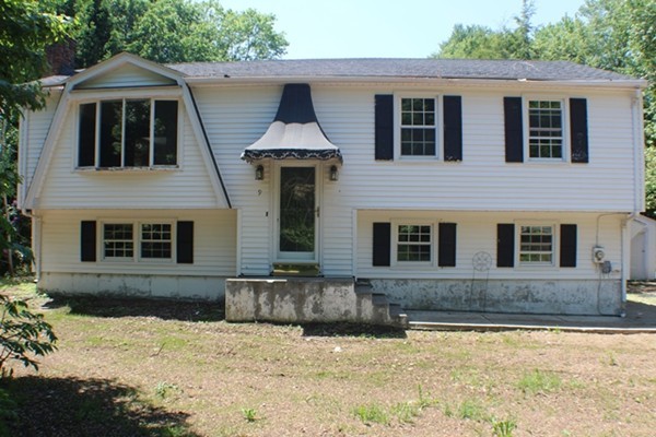 9 Foster Road Southwick, MA 01077 - Photo 1 of 28 Gallery Image 1