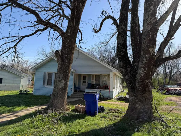 $99,999 | 690 Patterson Road, Savannah, TN 38372