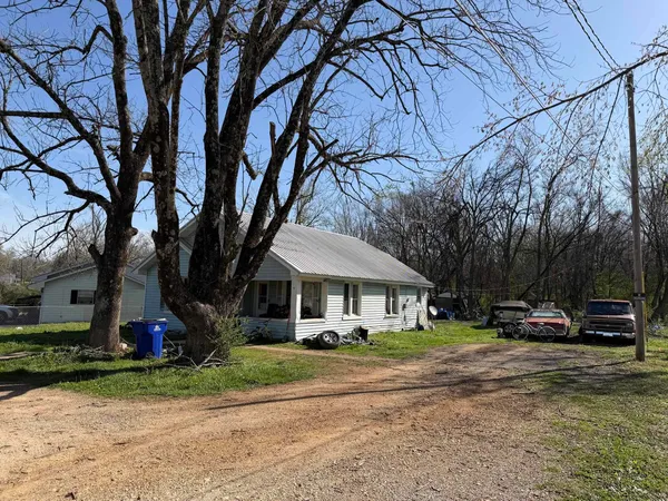 $99,999 | 690 Patterson Road, Savannah, TN 38372