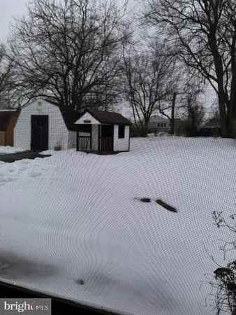 $2,550 | 633 New Jersey Avenue Northeast, Glen Burnie, MD 21060