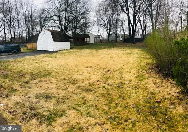 $2,550 | 633 New Jersey Avenue Northeast, Glen Burnie, MD 21060