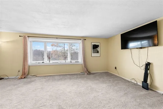 $419,900 | 153 Lake Drive, Greensburg, PA 15601