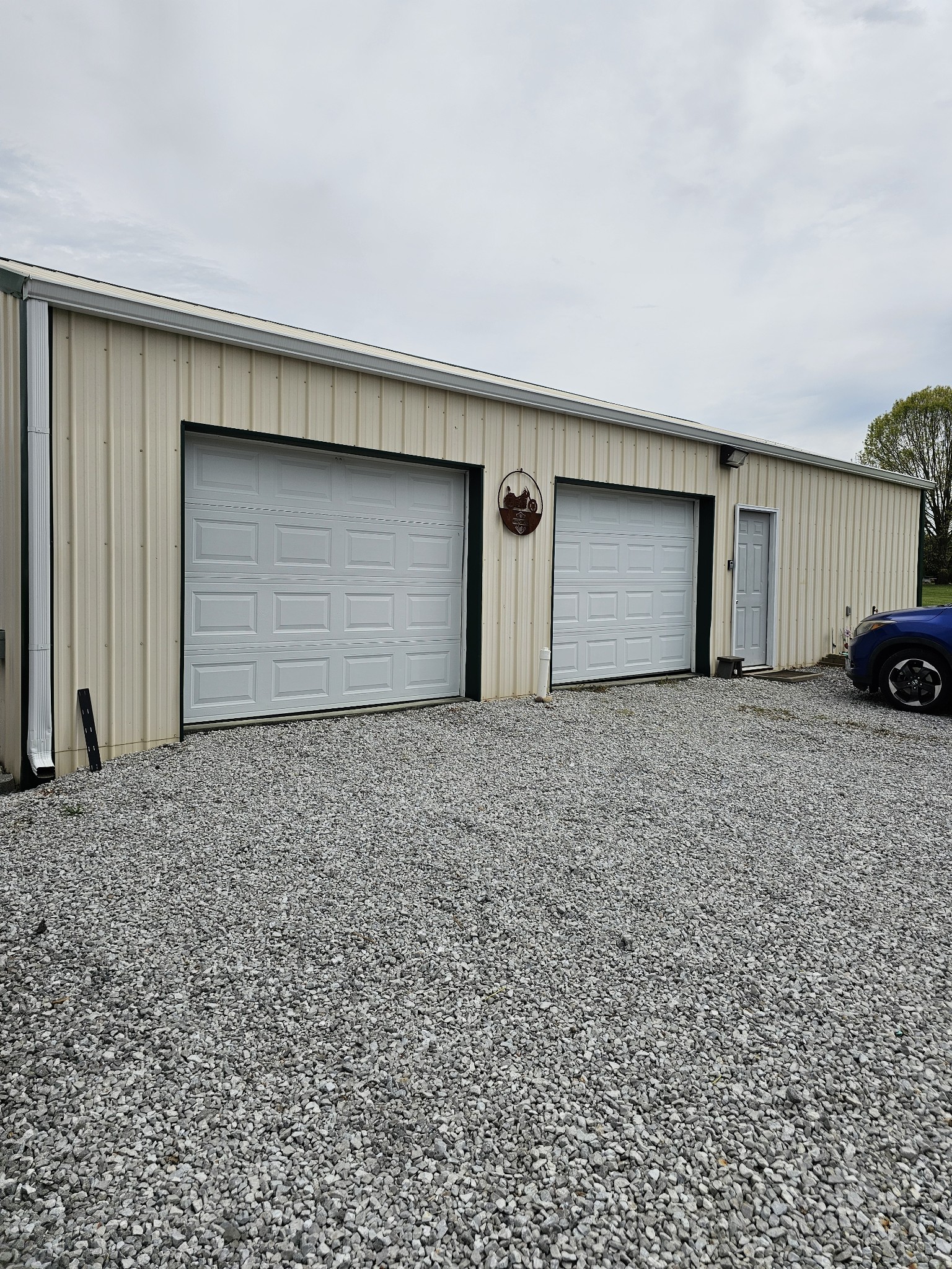 285 Browns Road Lafayette, TN 37083 - Photo 22 of 30 a view of garage