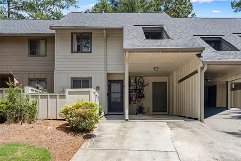 $324,999 | 897 Cedar Canyon Square, Marietta, GA 30067