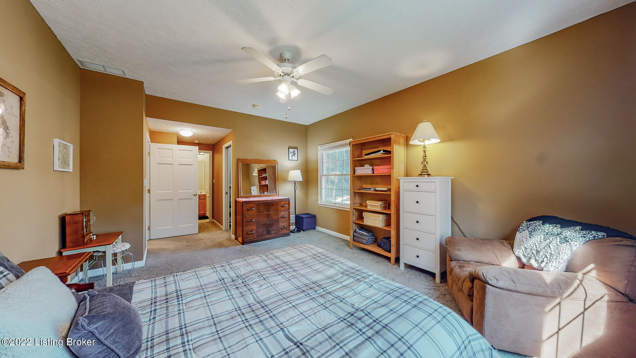 3108 Hendon Road Louisville, KY 40220 - Photo 17 of 26 3108 Hendon Rd Louisville KY 40220-16