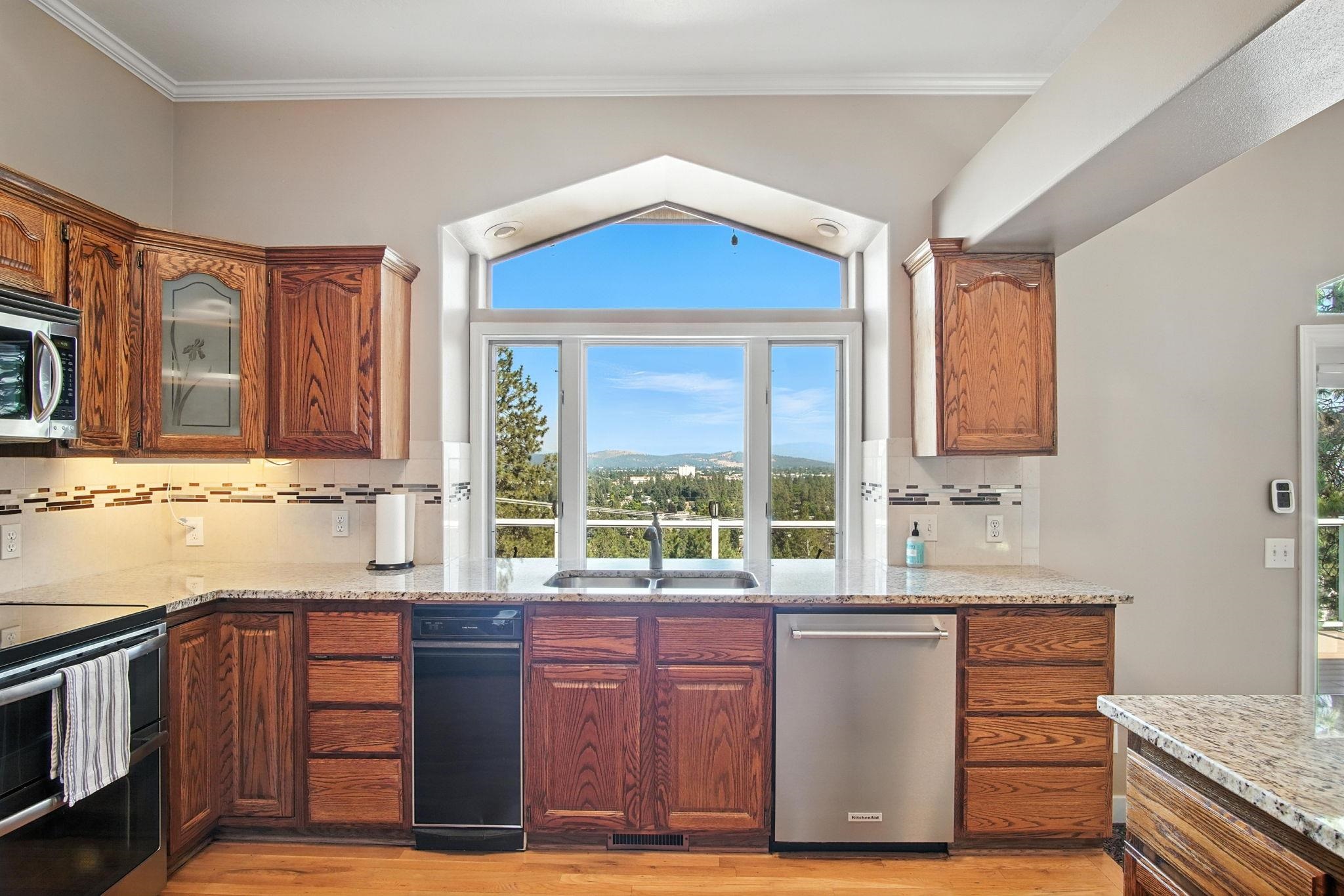 7907 North Cedar Road Spokane, WA 99208 - Photo 13 of 48 Gallery Image 13