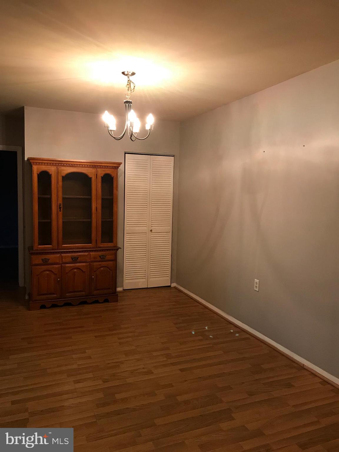3924 Rolling Rd., Unit B5 Baltimore, MD 21208 - Photo 15 of 24 Dining Area