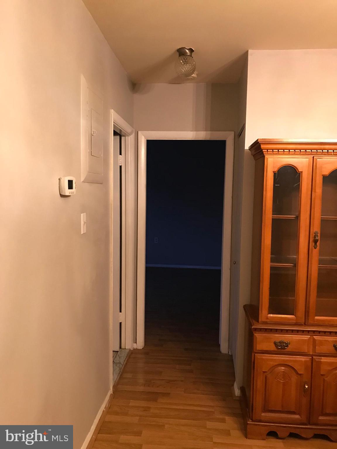 3924 Rolling Rd., Unit B5 Baltimore, MD 21208 - Photo 16 of 24 Hallway