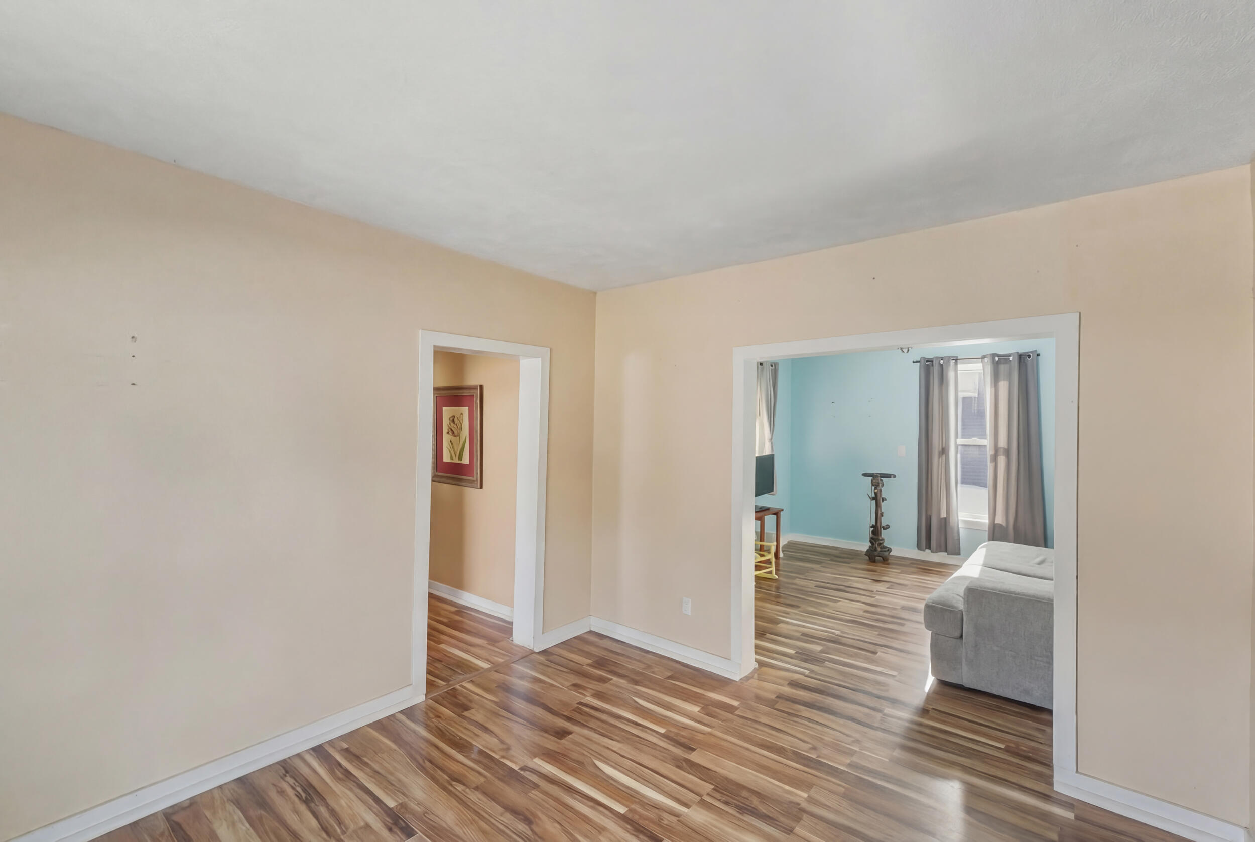 516 South Front Street Belding, MI 48809 - Photo 8 of 29 515-s-front-st_012