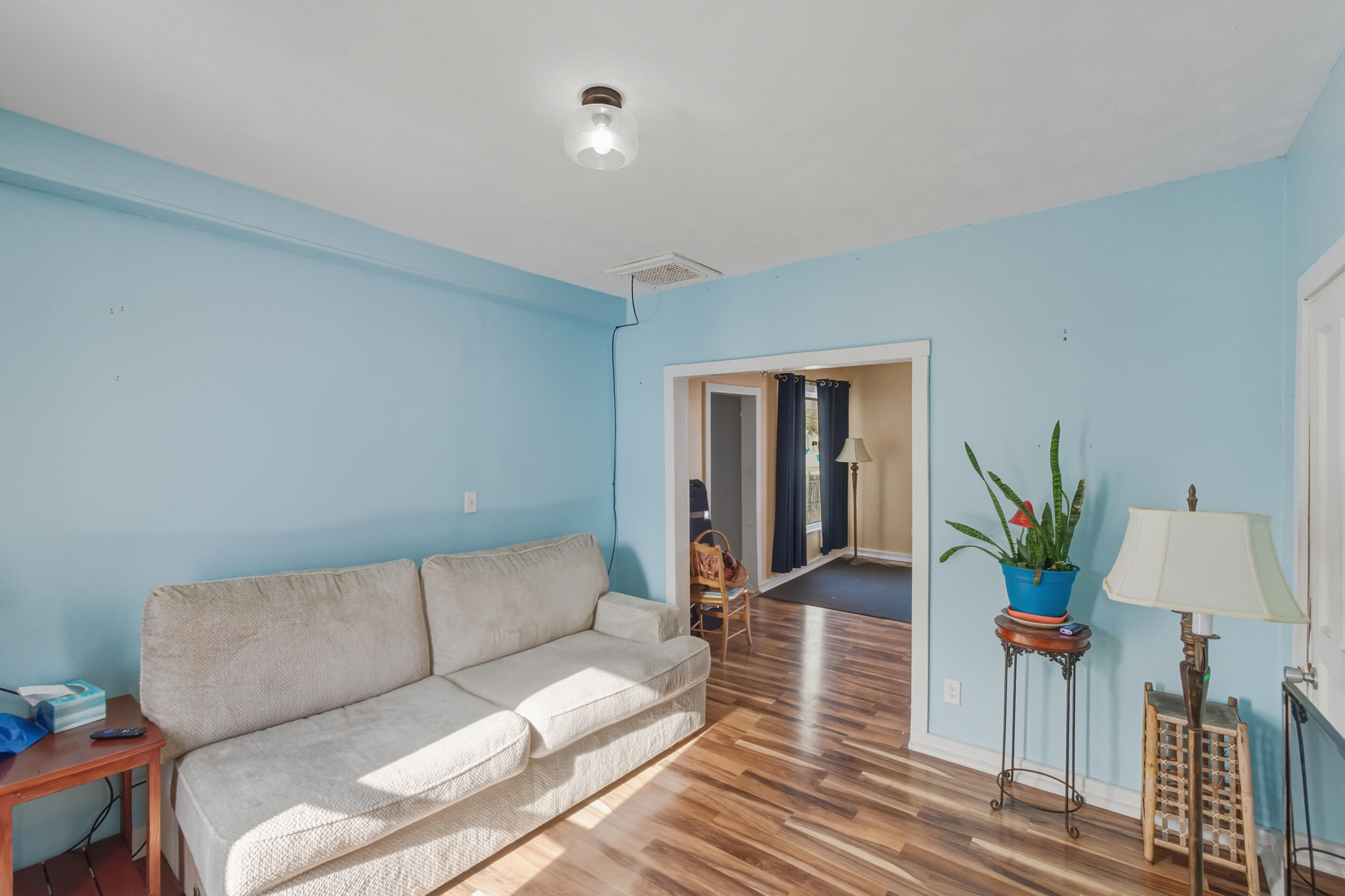 516 South Front Street Belding, MI 48809 - Photo 9 of 29 515-s-front-st_010