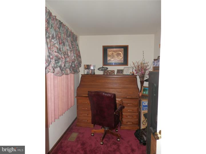43 Carter Road Thornton, PA 19373 - Photo 8 of 25 Office / Study