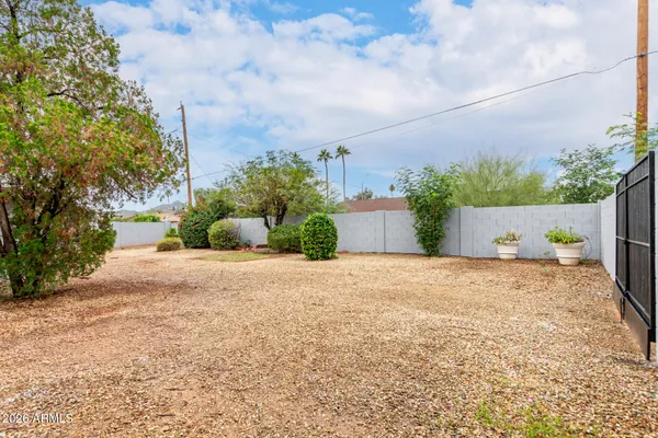$479,900 | 3478 East Sharon Drive, Phoenix, AZ 85032