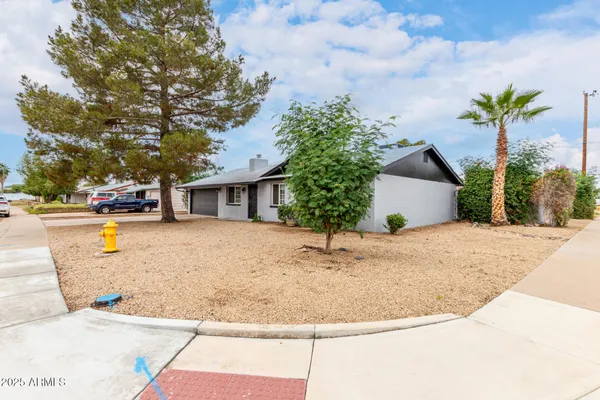 $477,900 | 3478 East Sharon Drive, Phoenix, AZ 85032