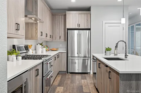 $719,885 | 21343 East 59th Place, Aurora, CO 80019