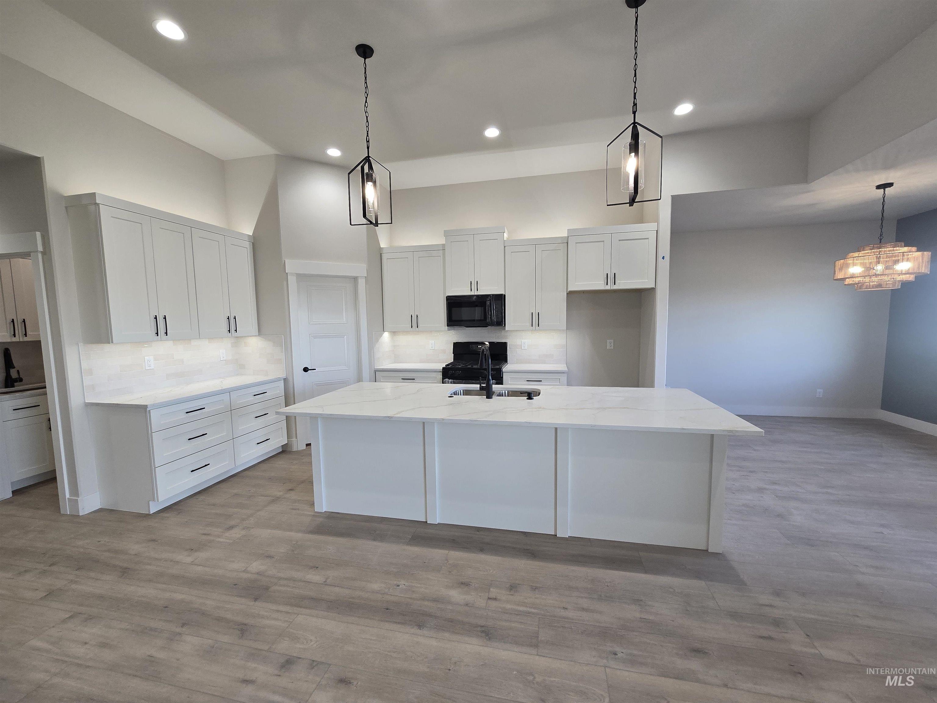 966 Adamite Road Kimberly, ID 83341 - Photo 9 of 36