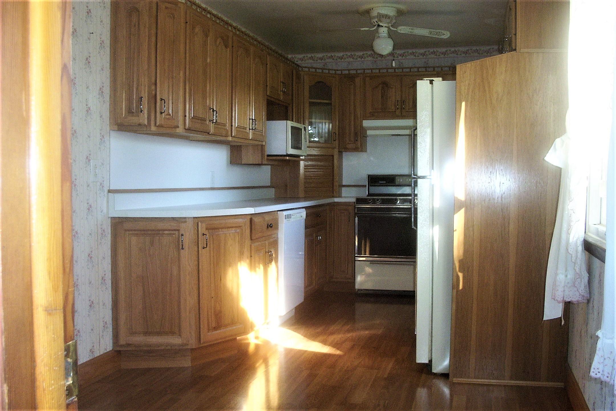 708 Seminole Road Forest Hill, WV 24935 - Photo 3 of 21 Gallery Image 3