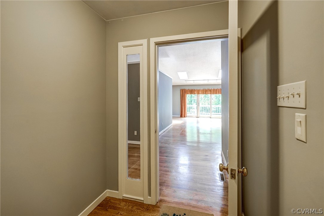 5627 Promontory Pointe Road Midlothian, VA 23112 - Photo 13 of 50 Gallery Image 13