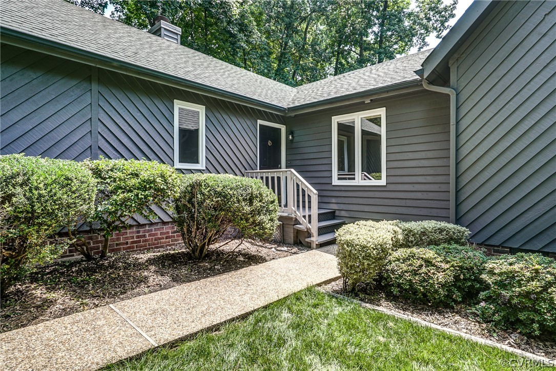 5627 Promontory Pointe Road Midlothian, VA 23112 - Photo 2 of 50 Gallery Image 2
