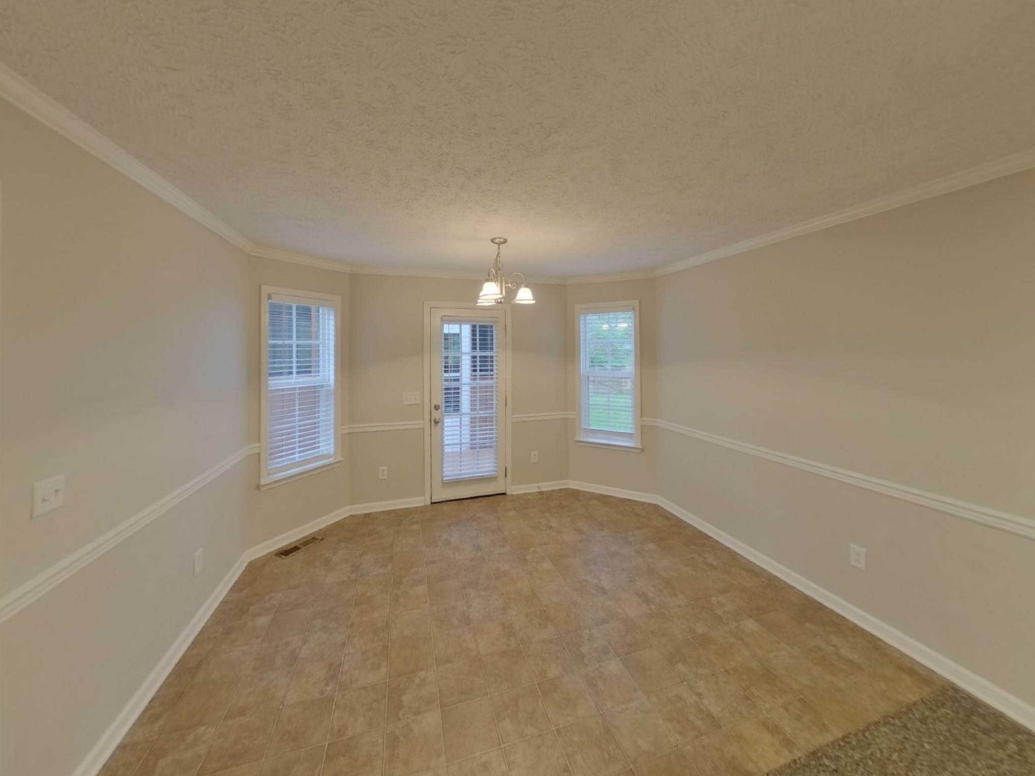 4812 Hammock Drive Murfreesboro, TN 37128 - Photo 5 of 17 a view of an empty room with a window