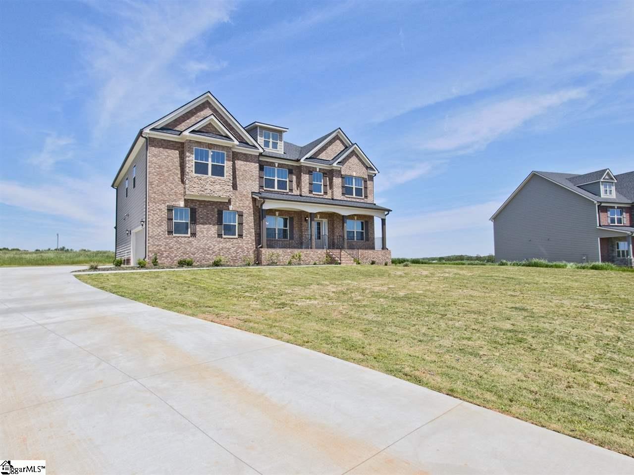 1112 Bellmare Way Williamston, SC 29697 - Photo 2 of 32