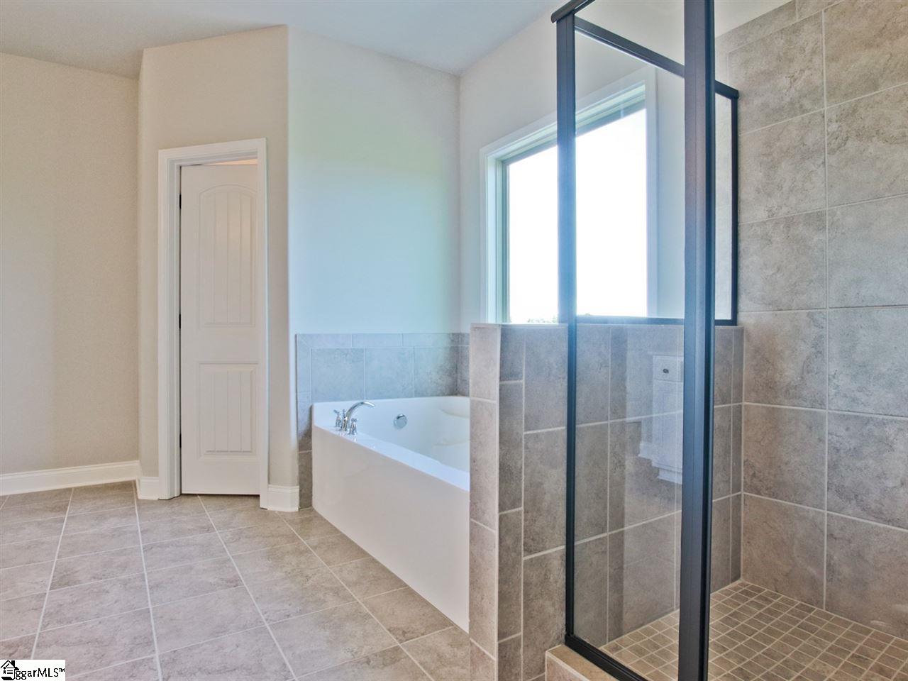 1112 Bellmare Way Williamston, SC 29697 - Photo 26 of 32