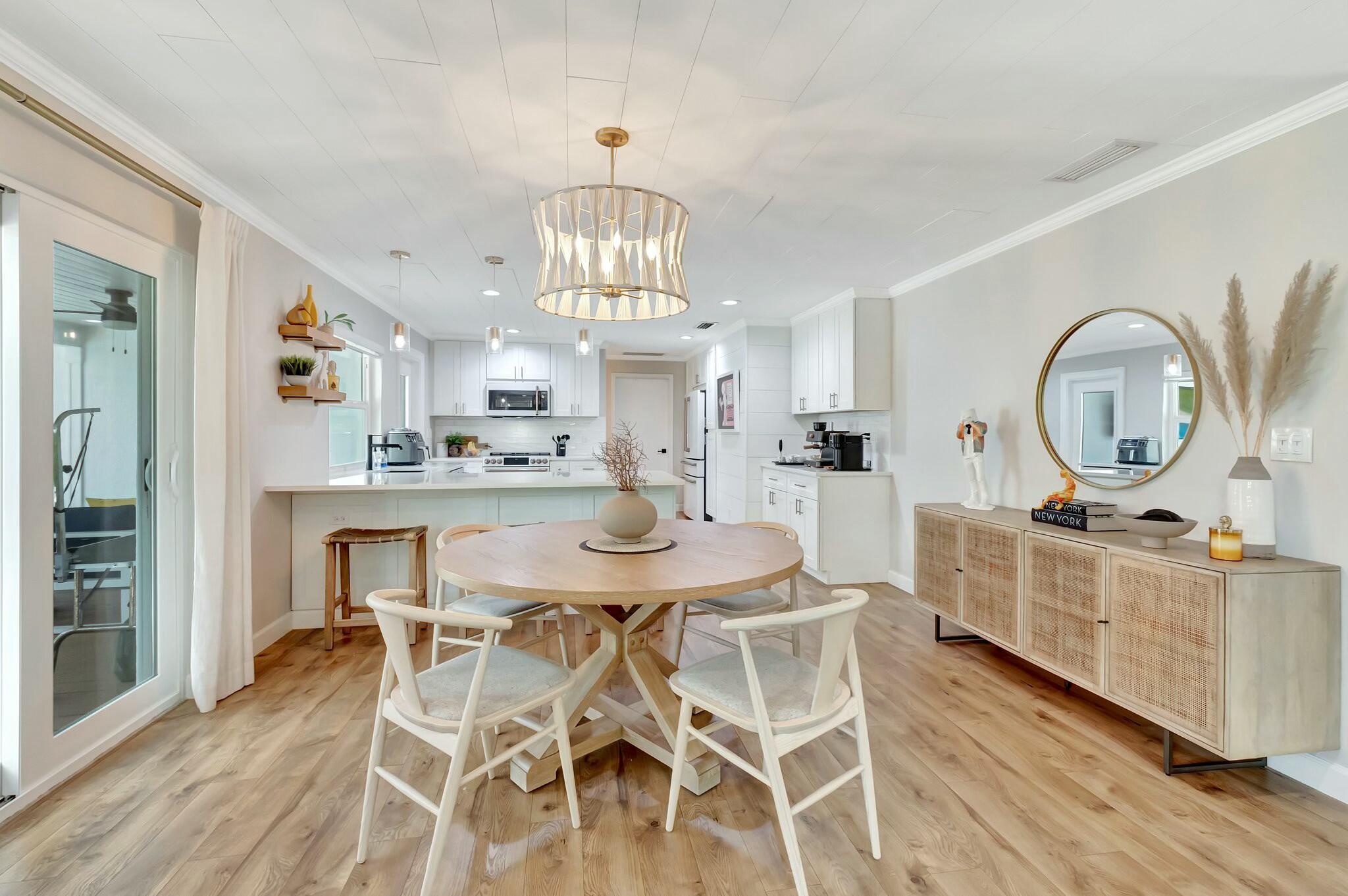 998 Southwest 7th Street Boca Raton, FL 33486 - Photo 11 of 57 tempImageA9JS1n