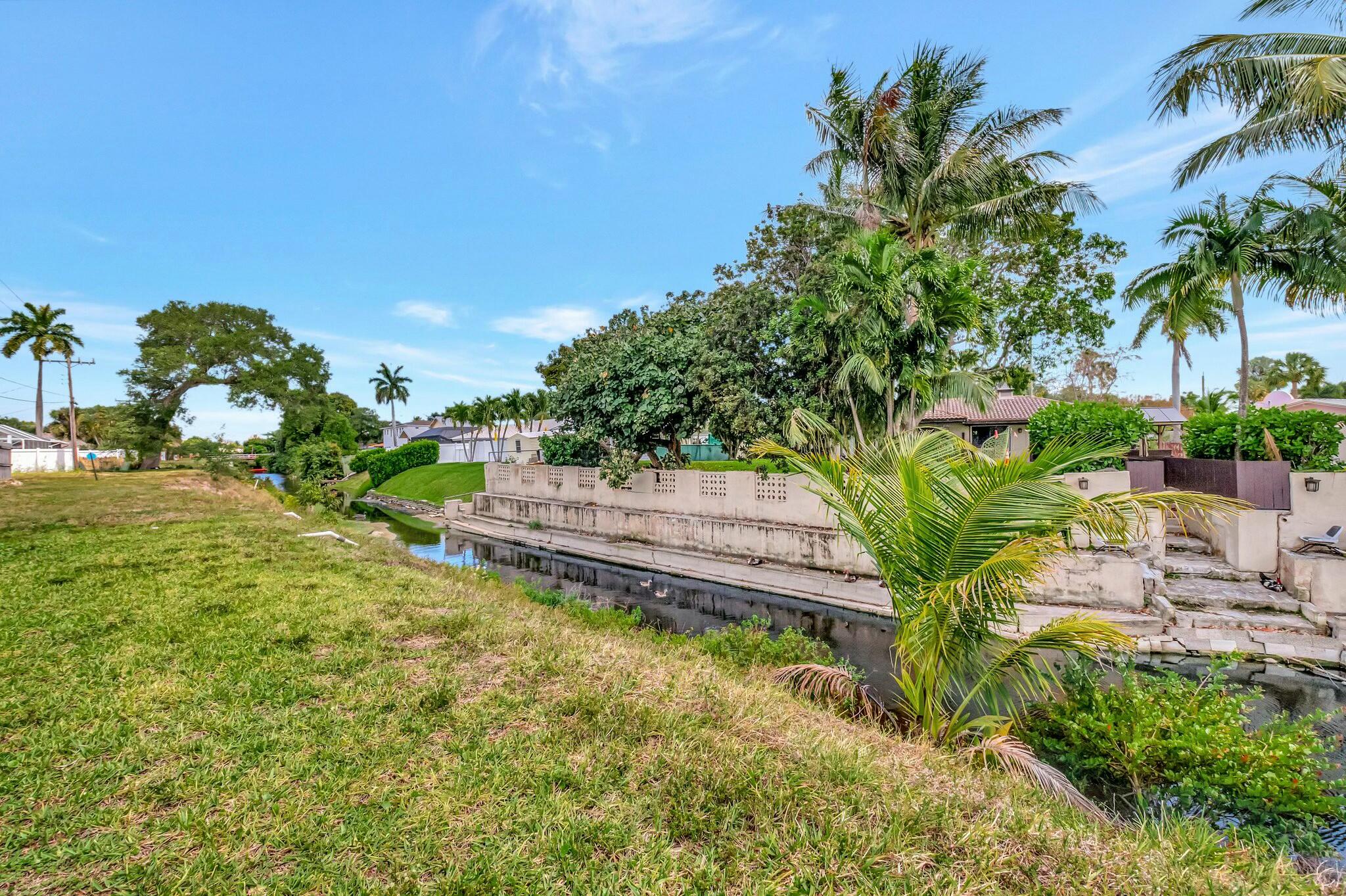 998 Southwest 7th Street Boca Raton, FL 33486 - Photo 45 of 57 tempImageRzI99b