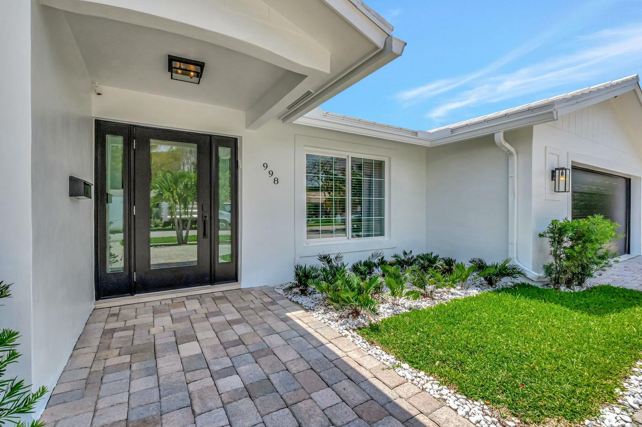 998 Southwest 7th Street Boca Raton, FL 33486 - Photo 5 of 57 tempImageN7ao8l