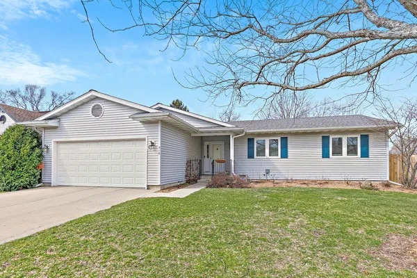 $350,000 | 510 Eisenhower Street, Marengo, IL 60152