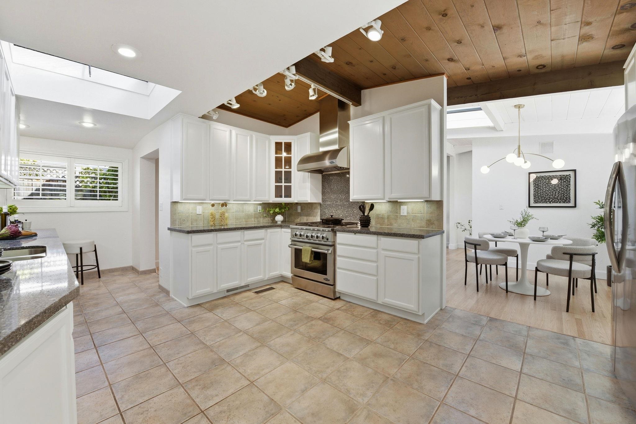 3864 Wilson Avenue Castro Valley, CA 94546 - Photo 14 of 55