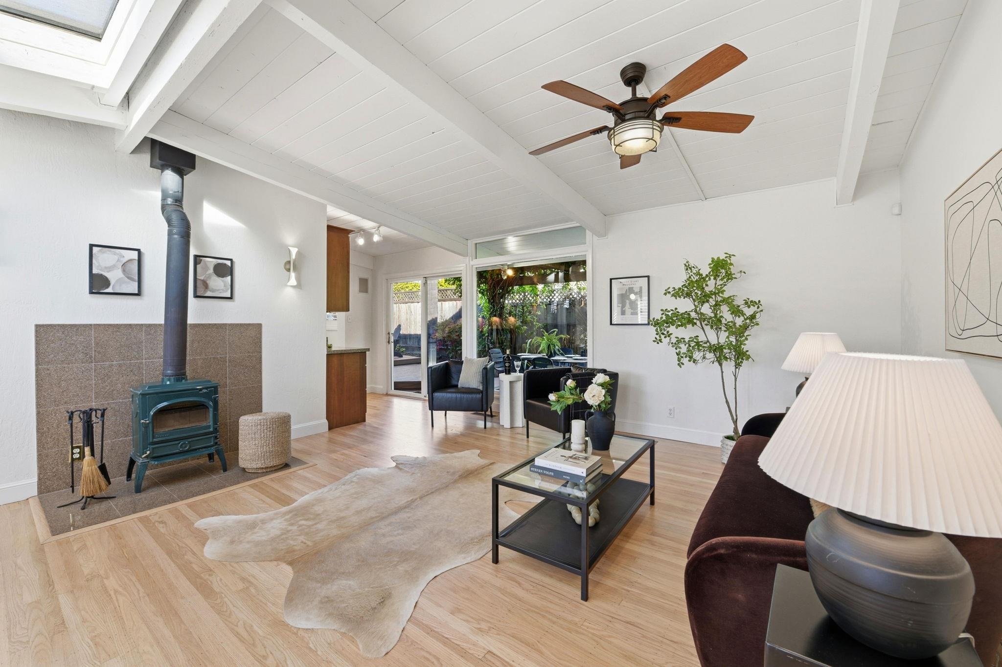 3864 Wilson Avenue Castro Valley, CA 94546 - Photo 5 of 55