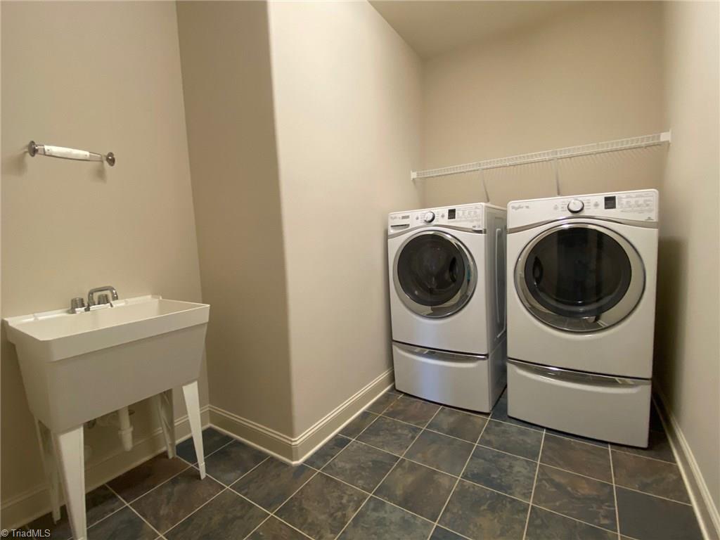 6642 Ridge Run Court Clemmons, NC 27012 - Photo 24 of 29 Gallery Image 24